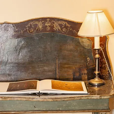 Amazing Campo De' Fiori Apartment Rome