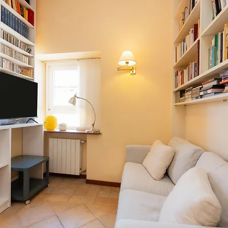 アパート Amazing Campo De' Fiori ローマ