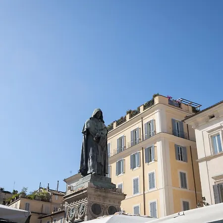 Amazing Campo De' Fiori ローマ