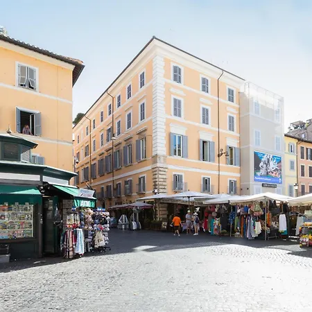 Amazing Campo De' Fiori アパート